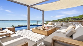 Revolution Marine Group and Silent Escapes Introduce Innovative CLN Yacht Financing Model