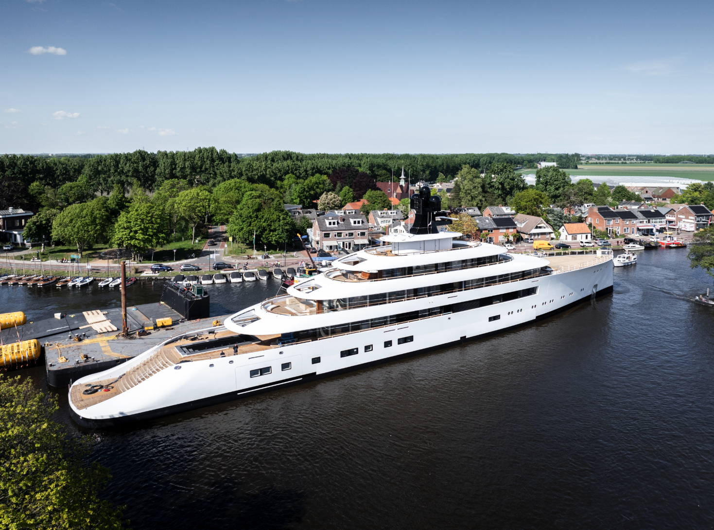 Feadship Launches 100m Project 824 from Kaag Facility