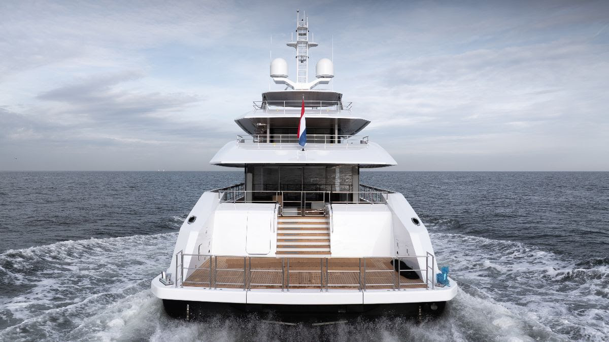 50m Orion Delivered by Heesen