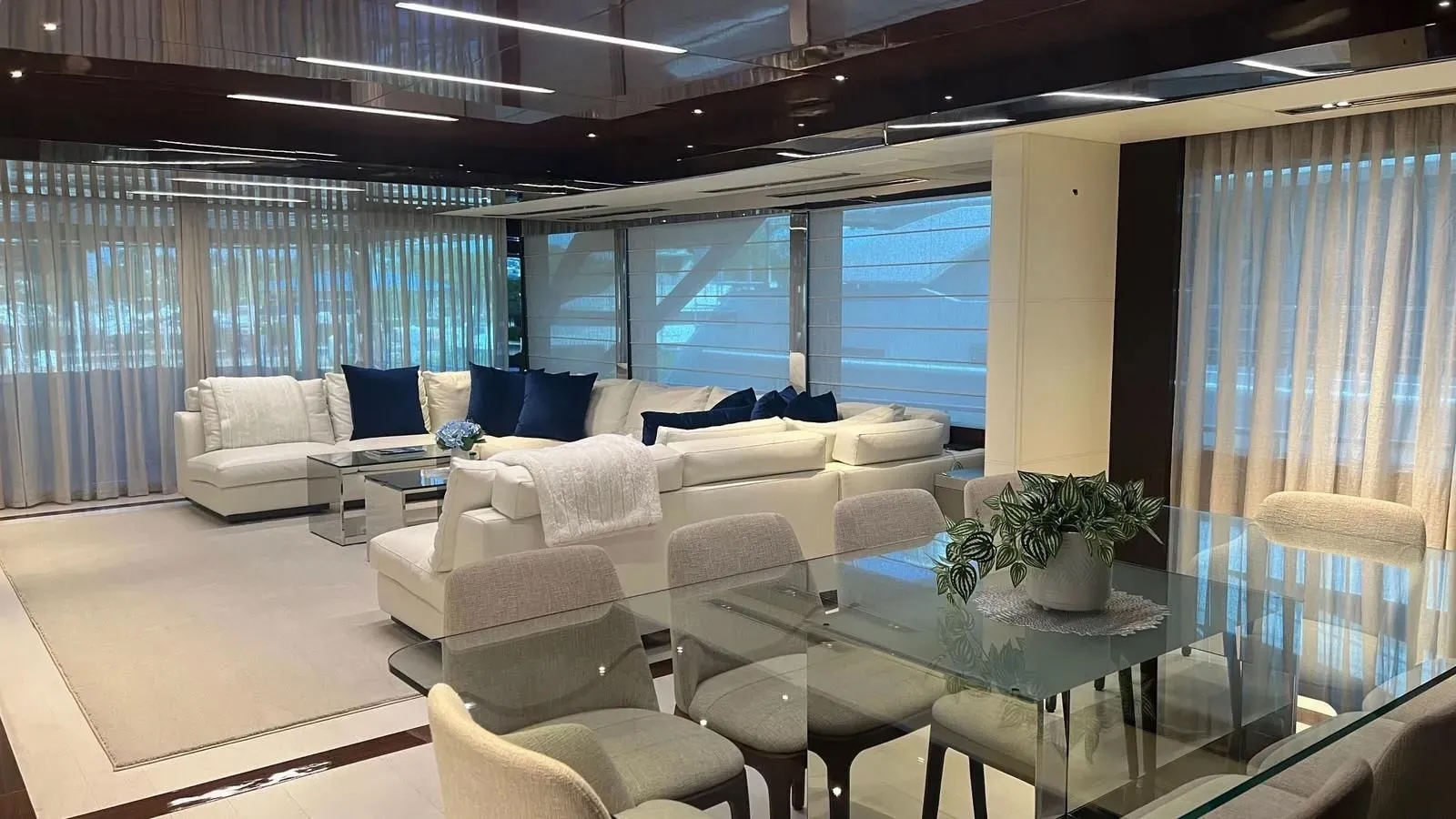 34m Riva 110 Dolcevita motor yacht Onyx sold