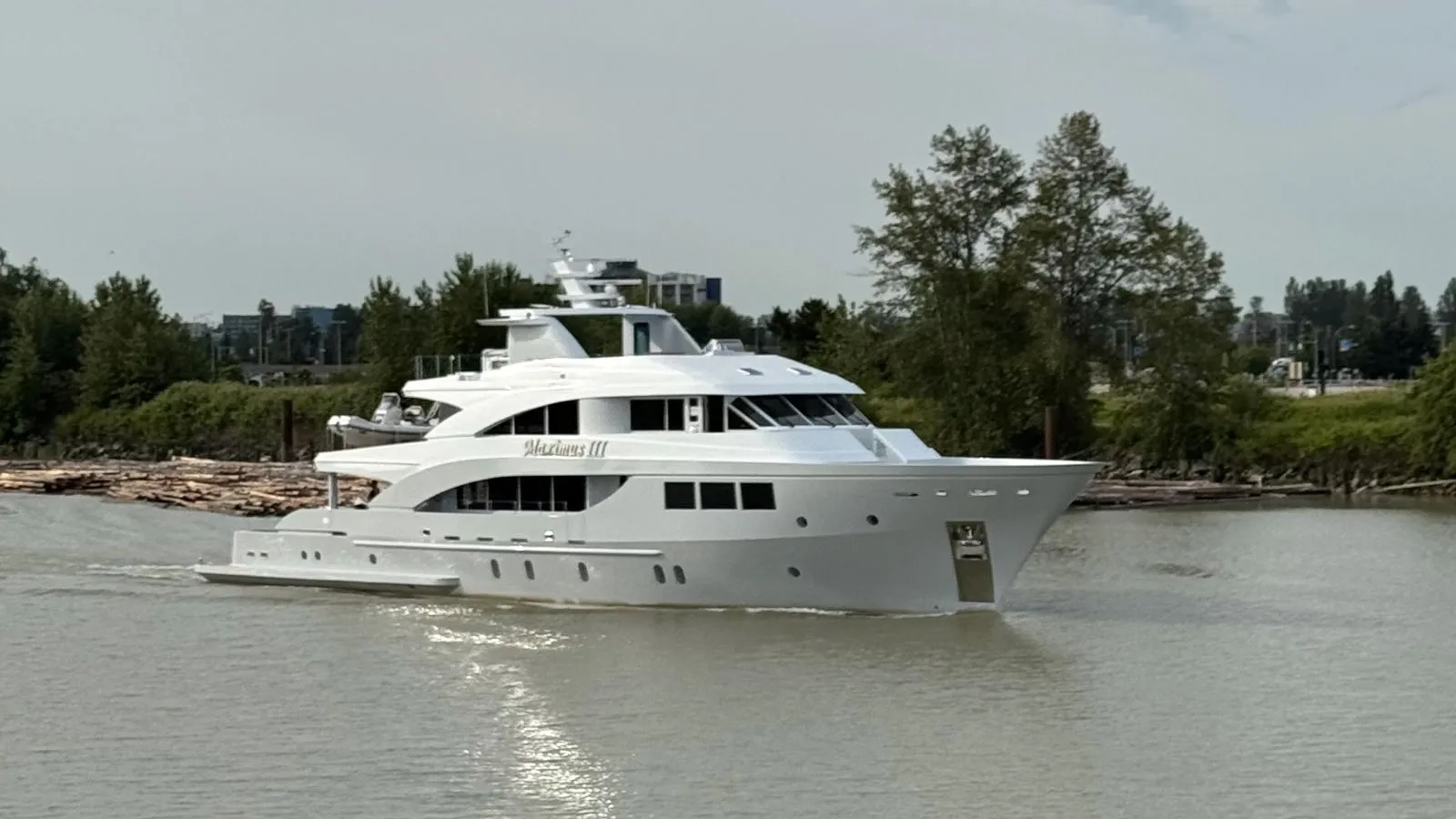 Crescent Custom Yachts' 37m Maximus III launched and on sea trials