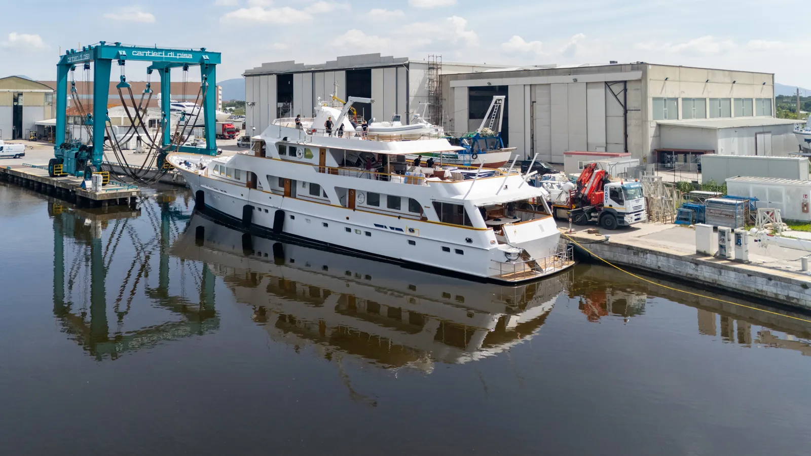 Refit division of Cantieri di Pisa redelivers 42m Feadship and 40m Perini Navi