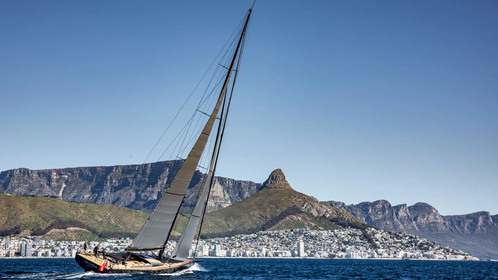 Moat and Gelliceaux awarded top honours at 2025 Giorgio Armani Superyacht Regatta