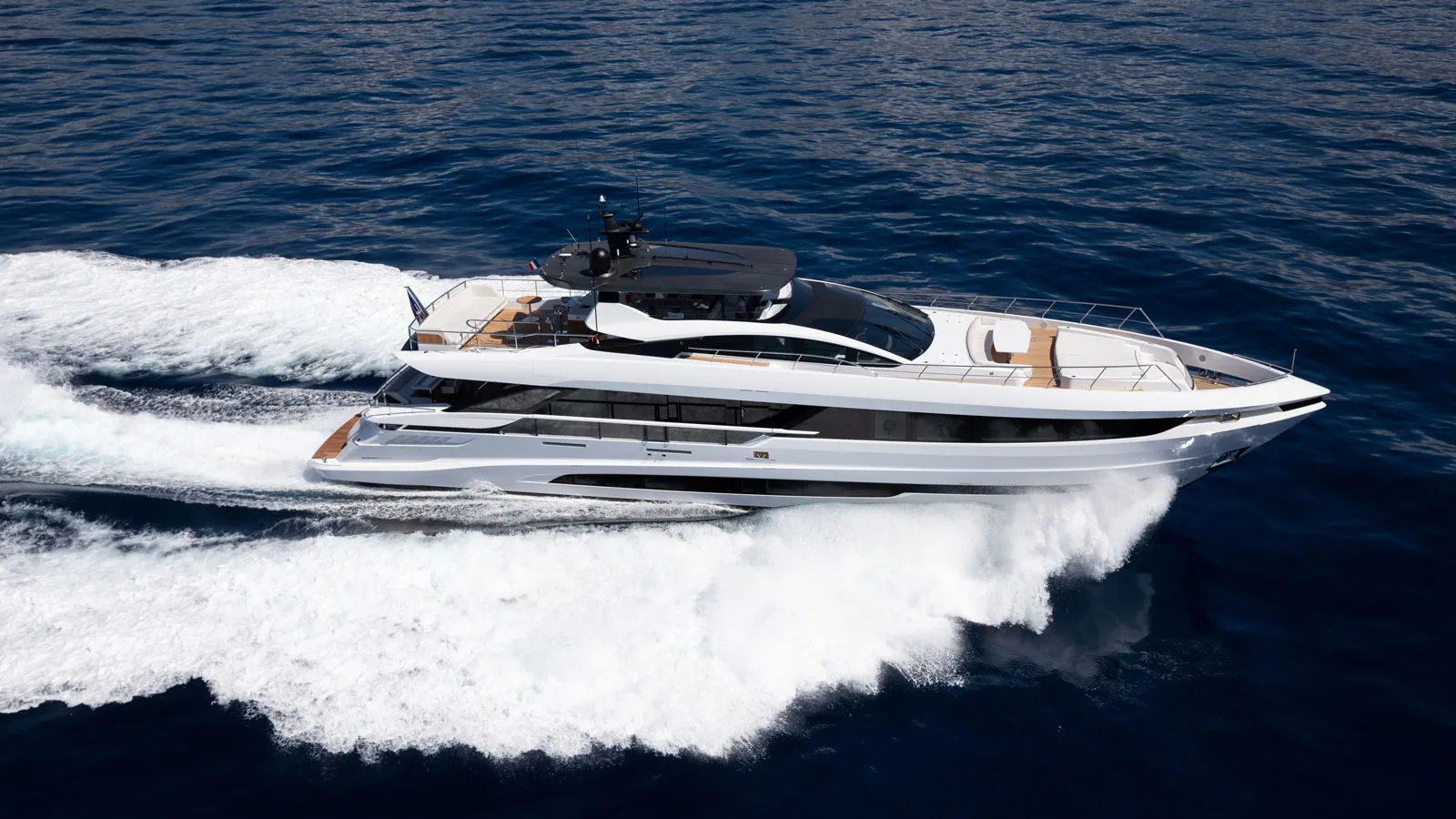 Eleventh Mangusta GranSport 33 hits the water