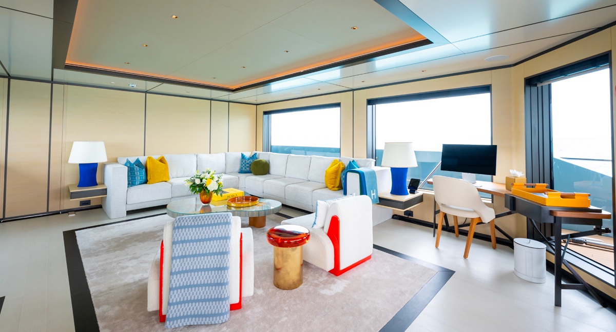 Inside Alia Yachts 55m Limerence