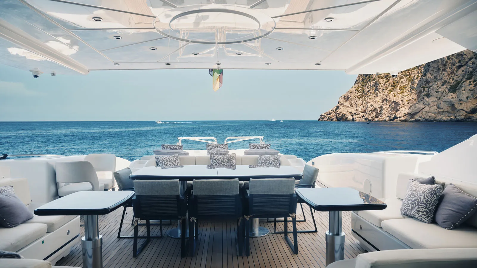 40m Mangusta motor yacht Jomar for sale following extensive refit