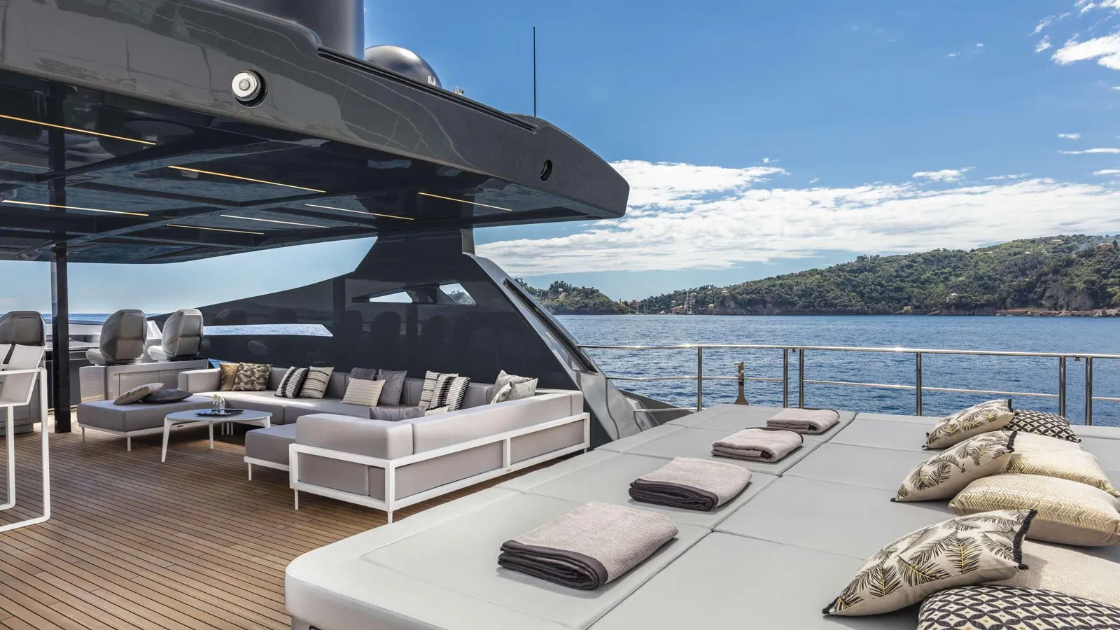 New 43m Pershing 140 motor yacht joins the market New 43m Pershing 140 motor yacht joins the market