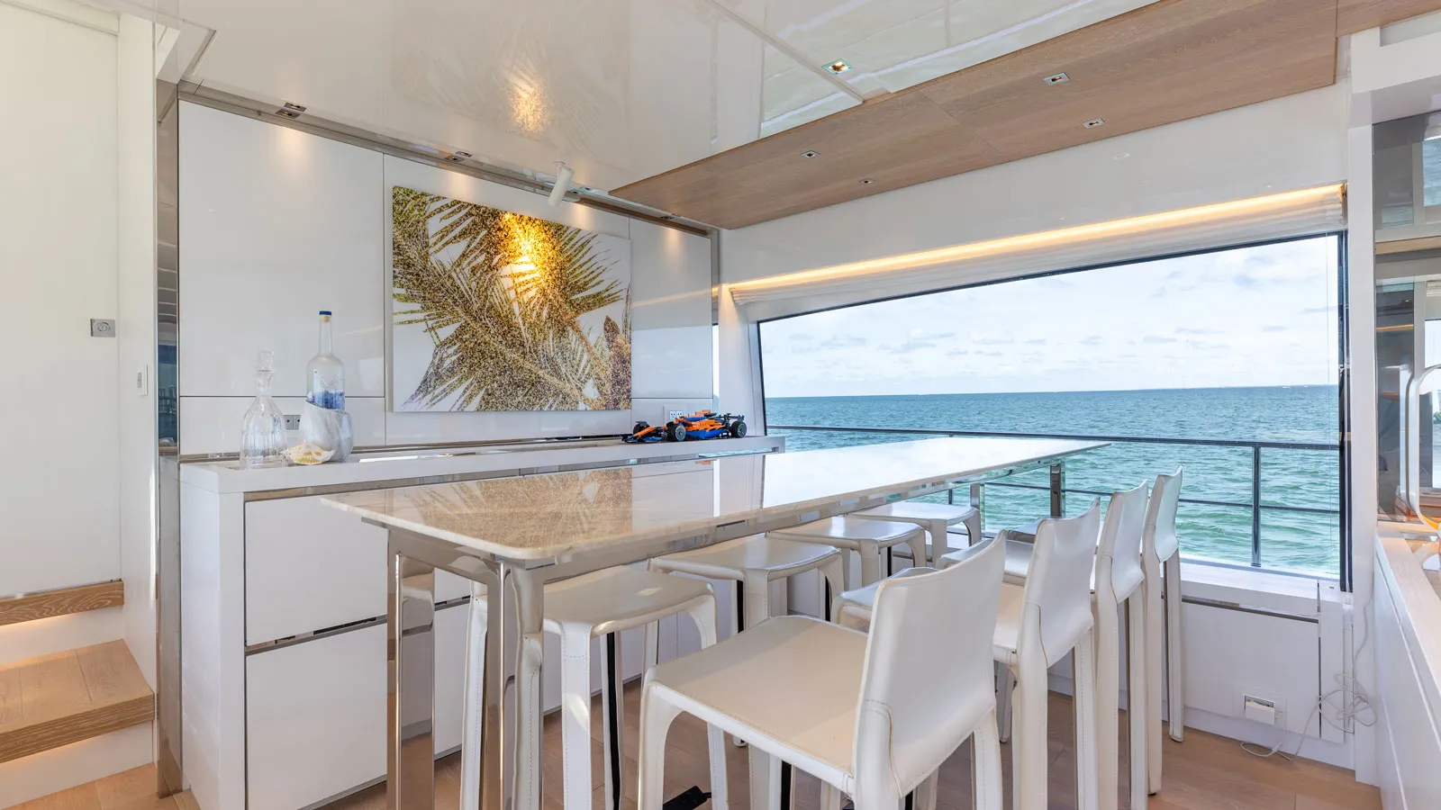 26m Sanlorenzo SL86 motor yacht Sasa listed for sale