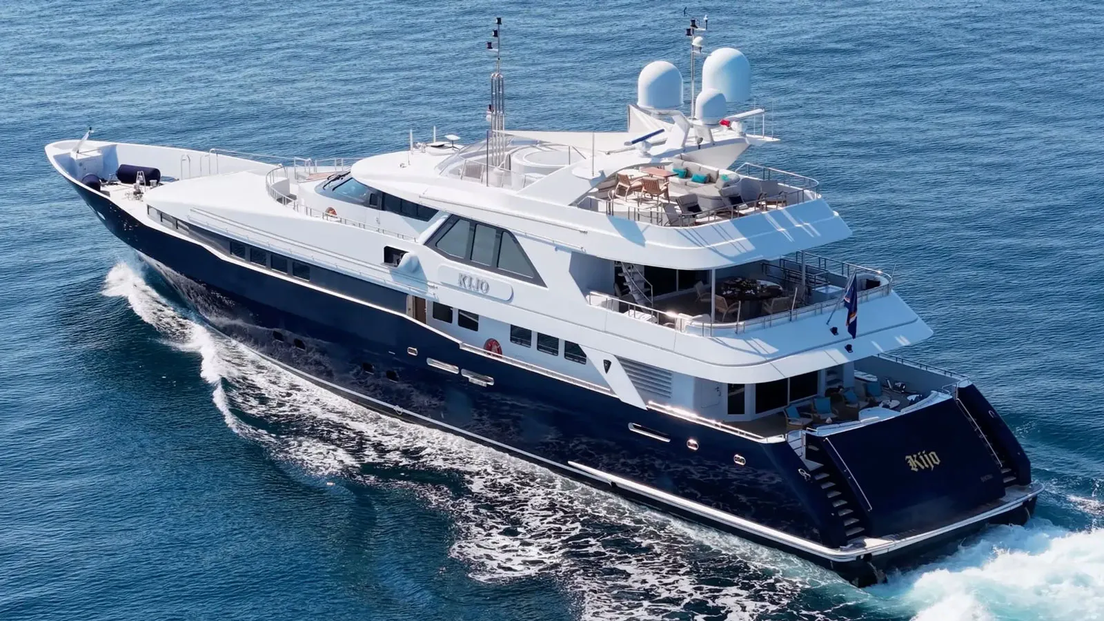 €1M price drop on 44m Heesen motor yacht Kijo