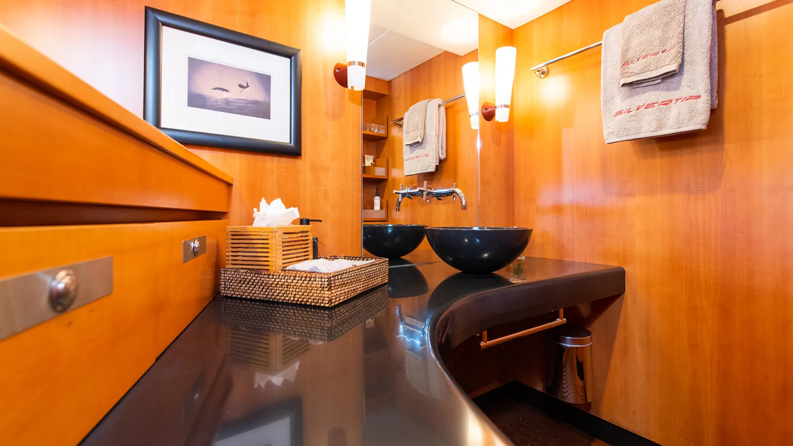 34m Dubois high-performance sloop Silvertip sold 34m Dubois high-performance sloop Silvertip sold