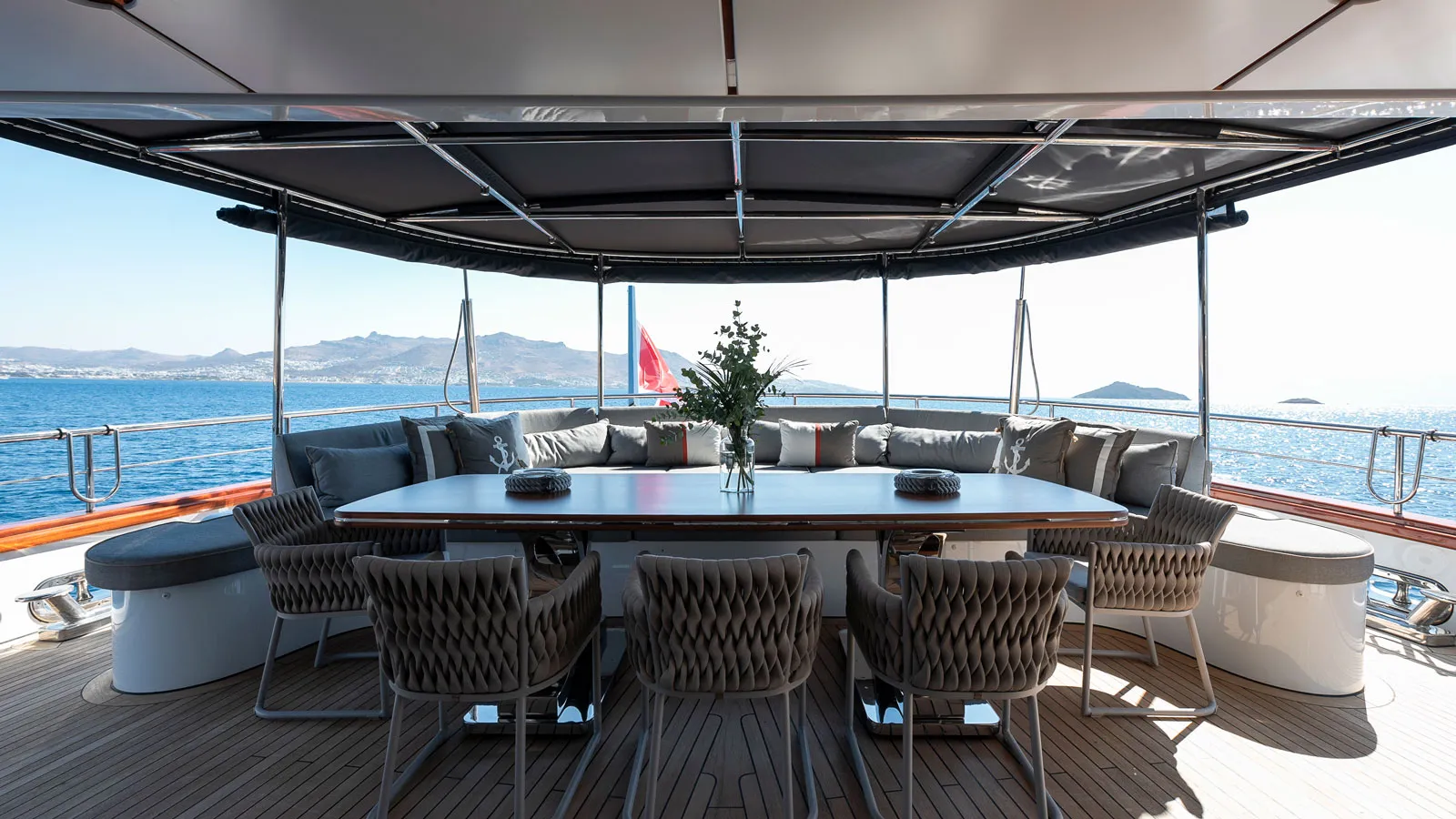 Further €1.05M price drop on 47m Mengi Yay sailing yacht Seleda