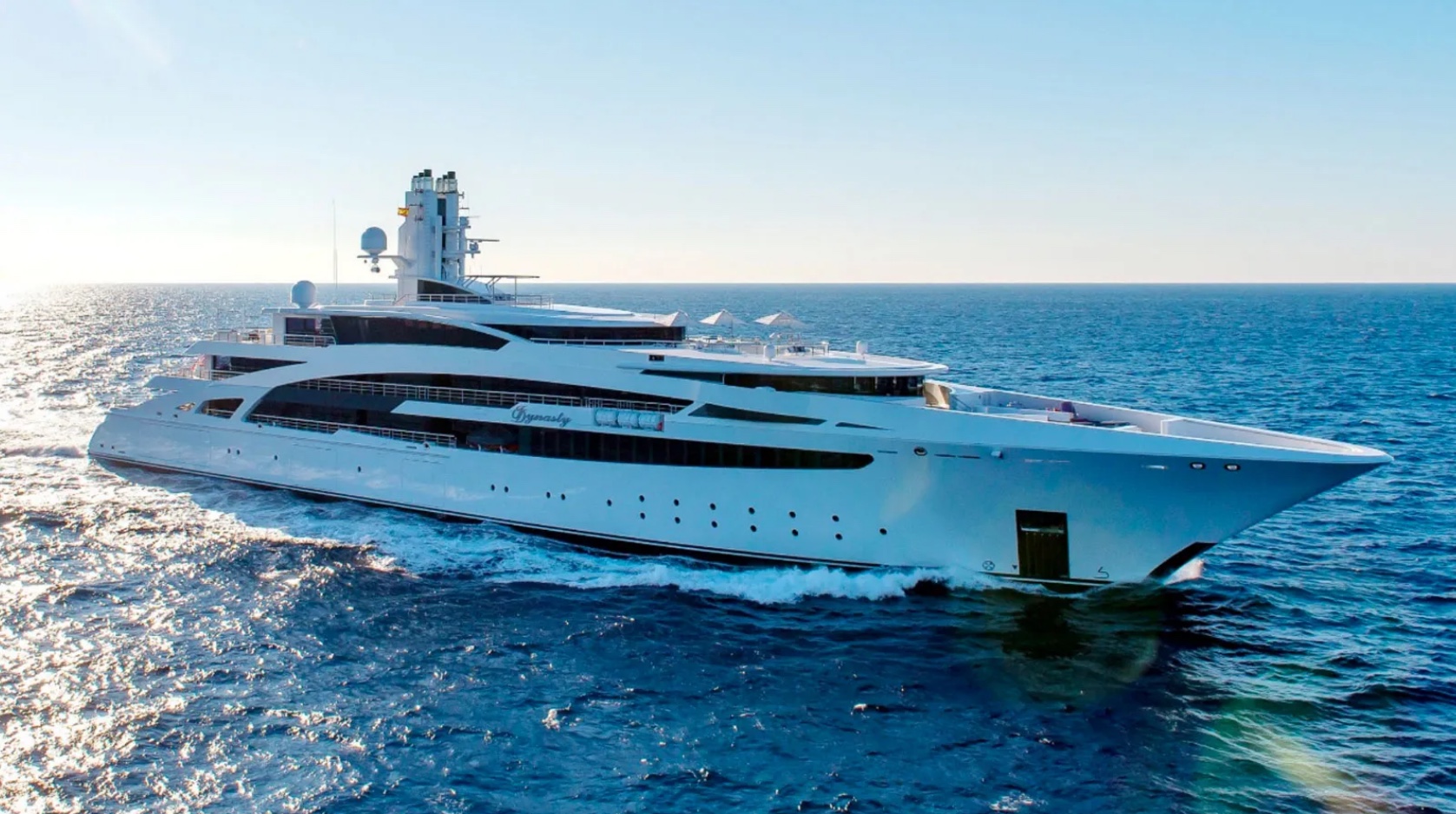 101m Superyacht I Dynasty Listed for Sale at €240 Million