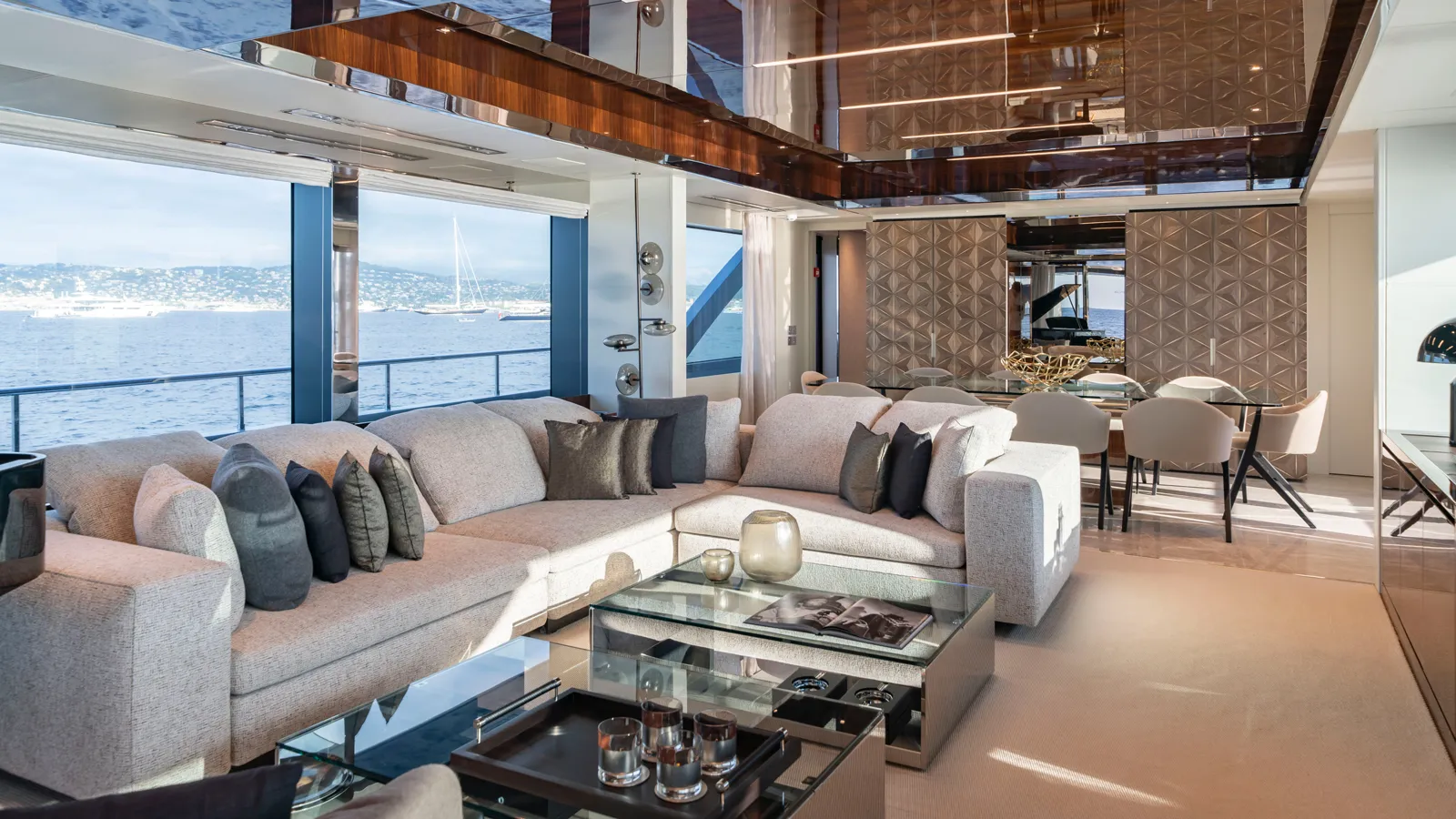 €1M price drop on 34m Riva planing yacht Elysium I