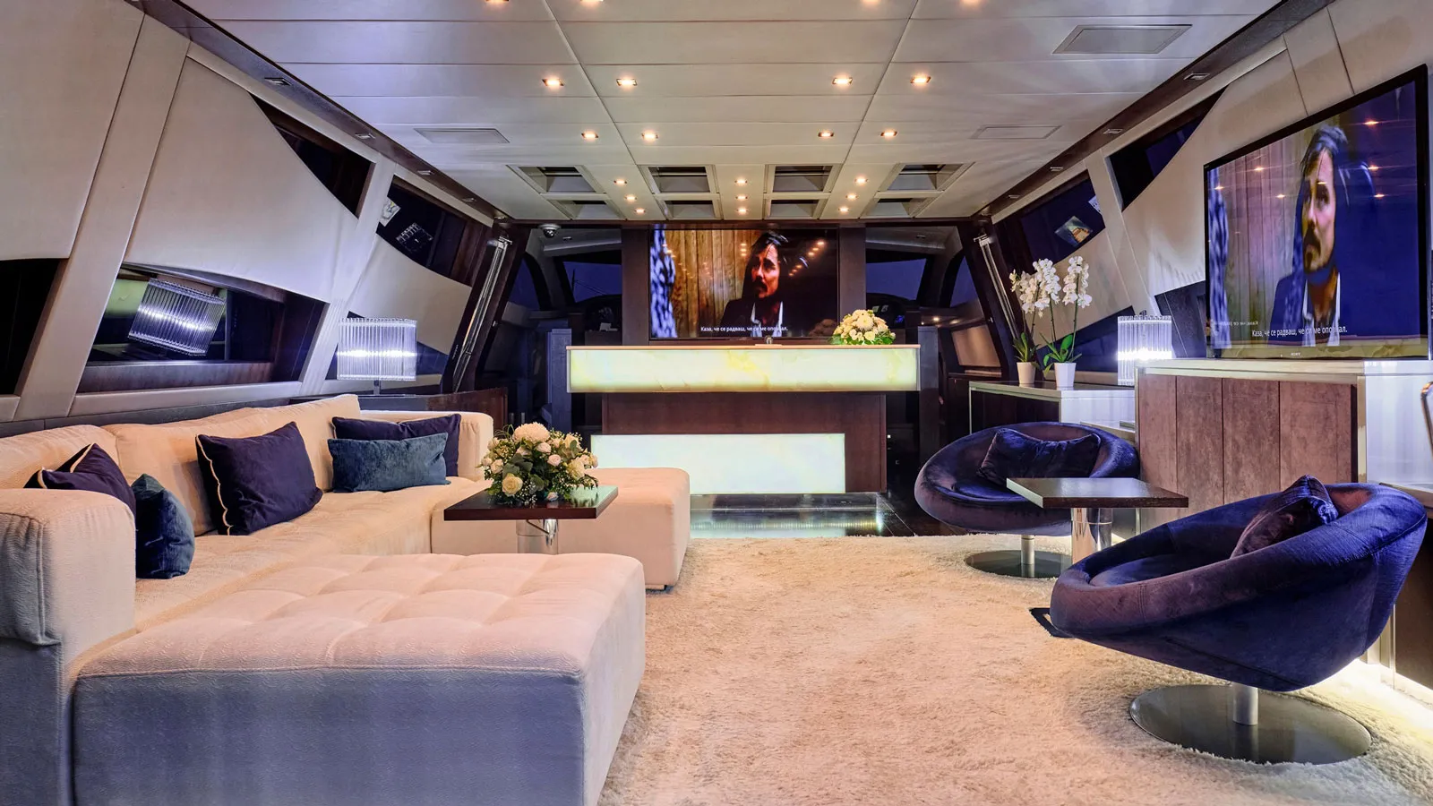 41-knot 34m Leopard motor yacht Bagheera sold