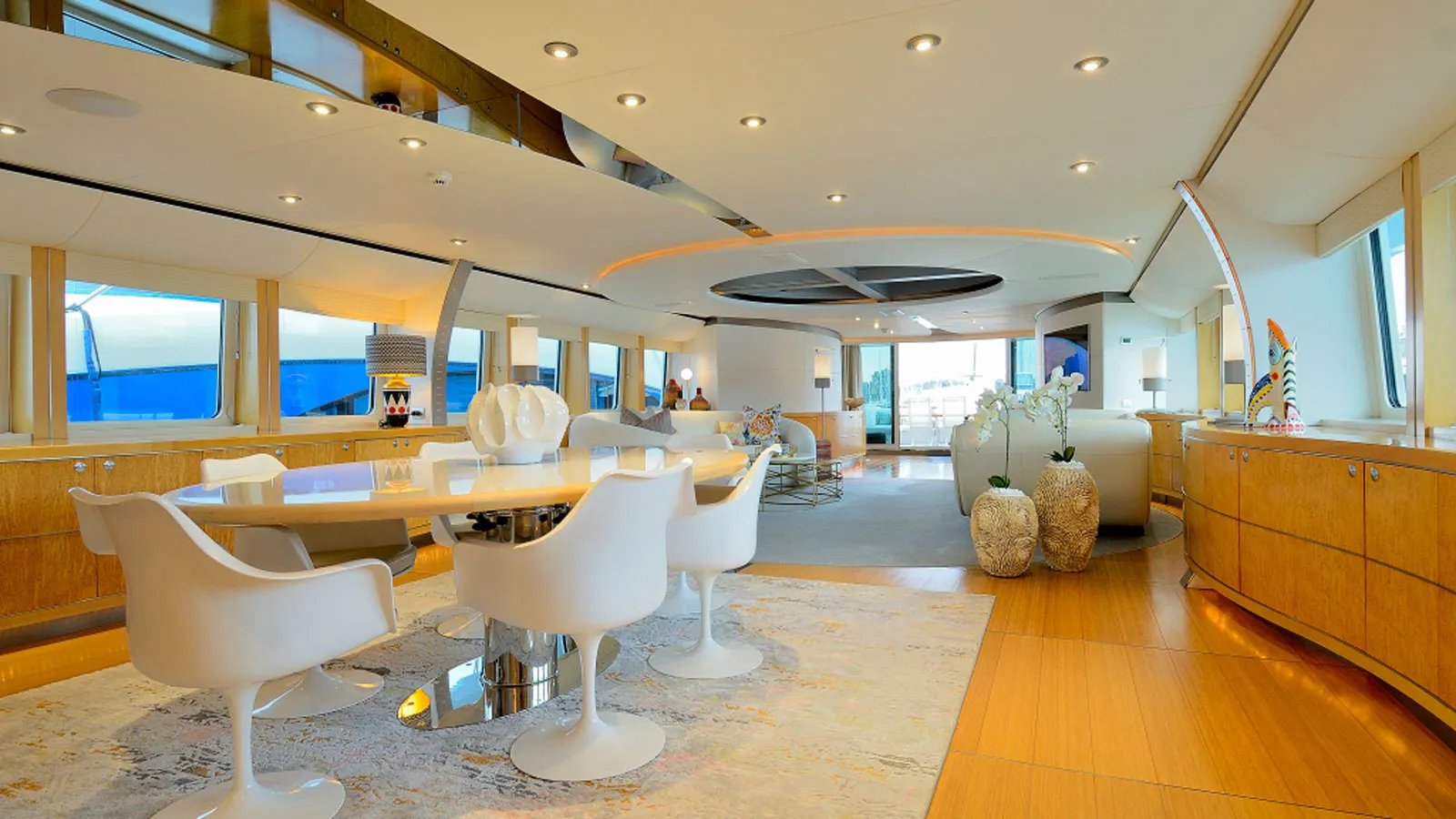 Further €1M price reduction on Heesen's 46m motor yacht King Louis