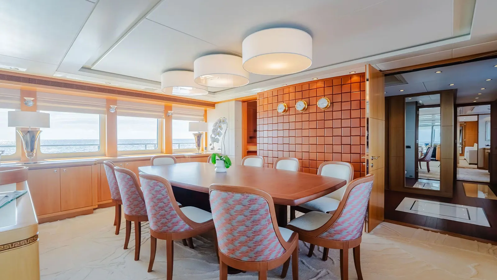 44m Heesen motor yacht Sharkfinn joins the market