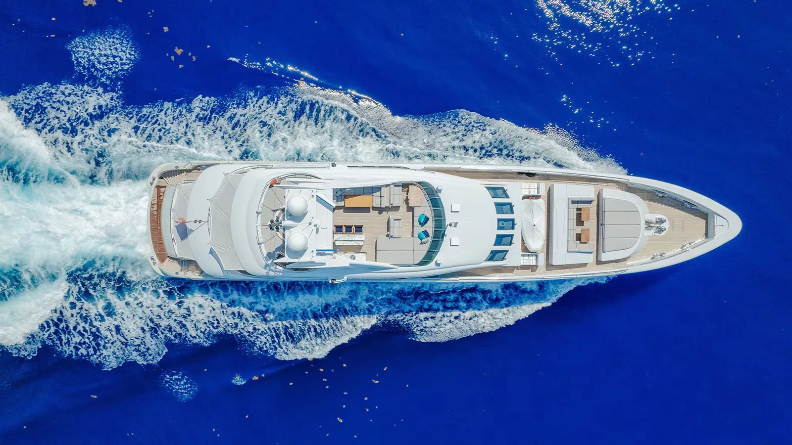 44m Heesen motor yacht Sharkfinn joins the market