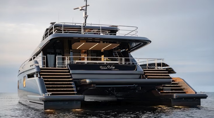 New Sunreef 100 Power Catamaran Petite Belle Listed for Sale