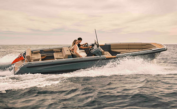 Esteban Ocon reveals high-powered collab with Williams . . . jet tenders not racing