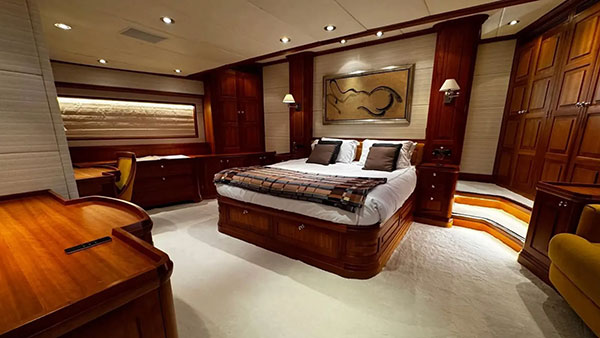 40m Alloy Yachts sloop Kokotea receives €500k price reduction