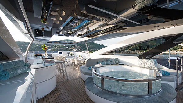 €500k price drop on Dreamline 34 motor yacht Soulmate €500k price drop on Dreamline 34 motor yacht Soulmate