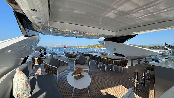 Sunseeker 116 motor yacht Survivor 2 sold