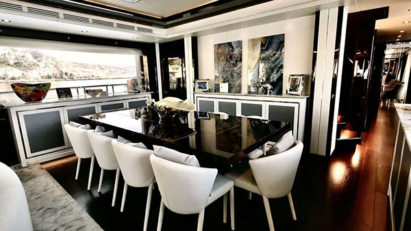 Sunseeker 116 motor yacht Survivor 2 sold