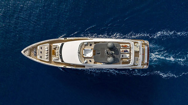 Custom Line's 33m motor yacht Mac One sold