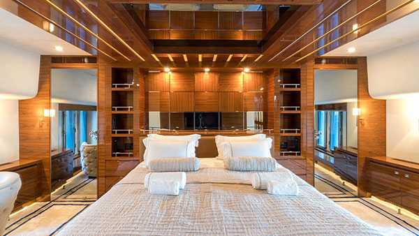 €500k price drop on 46m motorsailer Atlantis Pearl