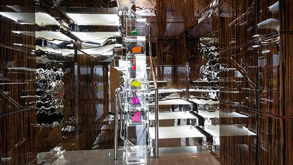 53m Oceanfast motor yacht Mizu changes CA 53m Oceanfast motor yacht Mizu changes CA