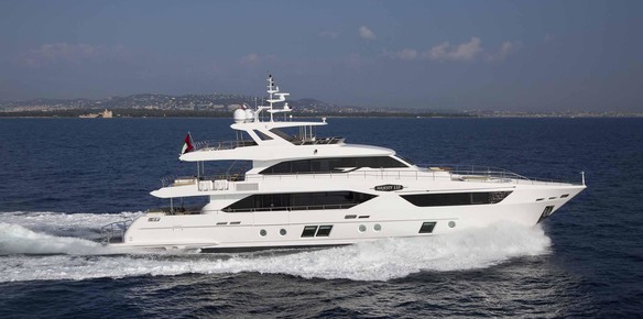 Superyacht in Focus: Majesty Through Design