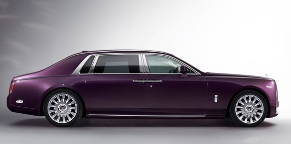 Rolls-Royce Phantom Makes London Showroom Debut