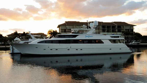 Price cut on Westport motor yacht Seafarer