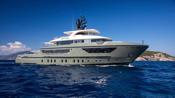 Sanlorenzo explorer yacht Moka for sale