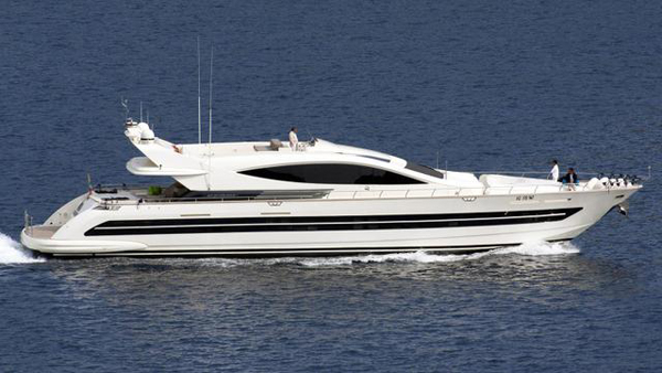 Price cut on Cerri motor yacht Toby