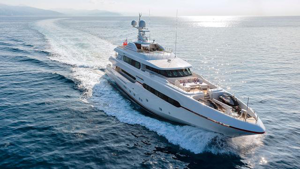 Sunrise motor yacht Atomic for sale