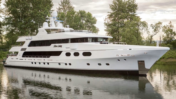 Christensen motor yacht Silver Lining for sale