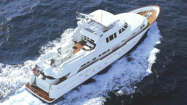 Delta motor yacht Beija Flor back on the market