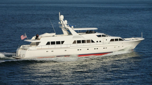 $1M price drop on Abeking & Rasmussen yacht No Buoys