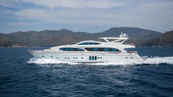 Further price drop on Bilgin motor yacht Madness