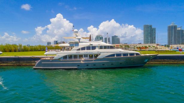 Benetti motor yacht Andiamo back on the market