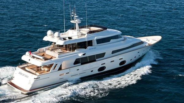 Ferretti Custom Line motor yacht Ziacanaia sold