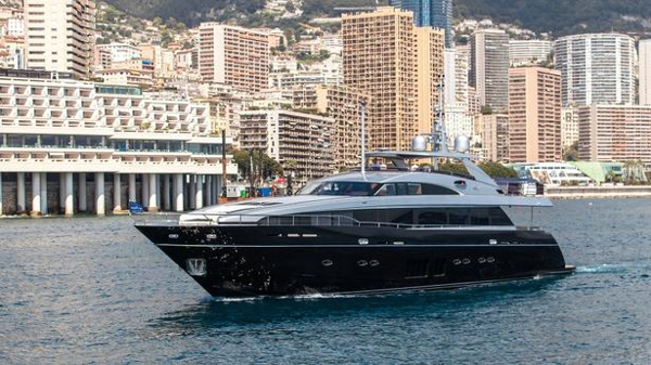 Princess motor yacht Divina sold