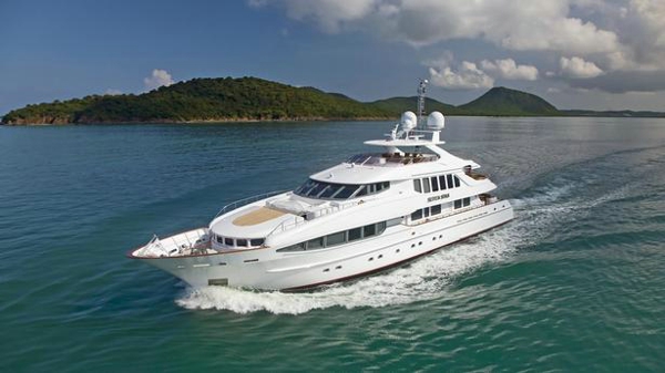 Heesen motor yacht Seven Sins sold