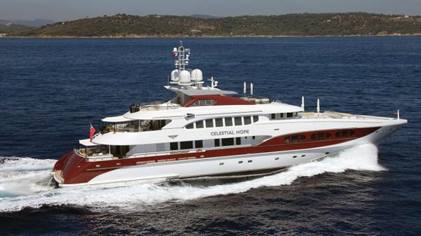 €2M price cut on Heesen motor yacht Celestial Hope