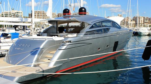 Pershing motor yacht La Grinta sold