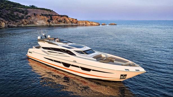 Numarine motor yacht Dolce Vita for sale