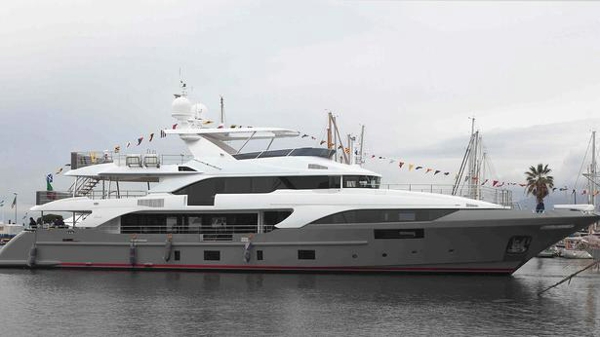 Benetti motor yacht Hemabejo for sale