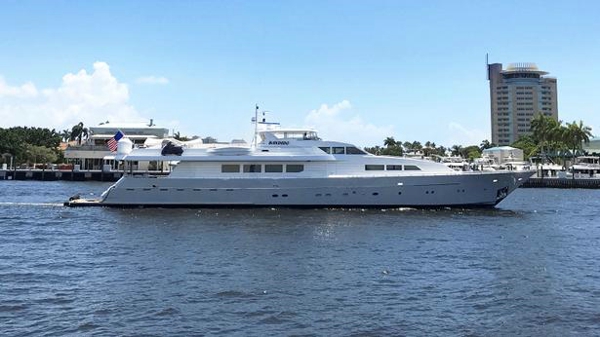 Further price drop on Westport motor yacht Bandido