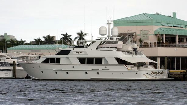 Hatteras motor yacht Kelly Ann sold